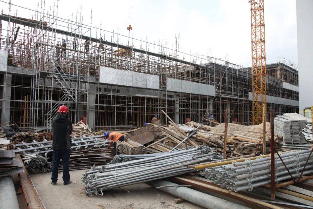 房屋建筑施工行业的最新动态