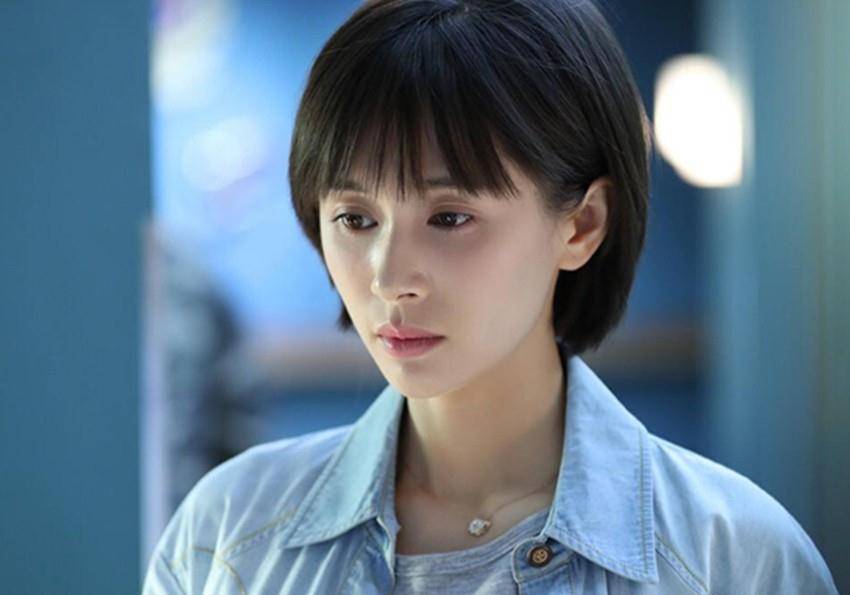 做头发:剪了短发的女明星那么多,但是她才是短发女王_长发_造型_显得