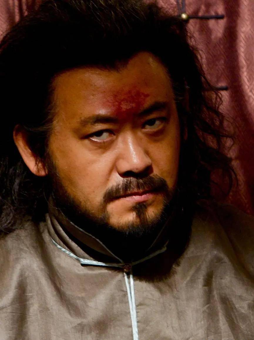 专情的姜武:娶高中同学25年恩爱如初,如今51岁成人生赢家_哥哥_姜文