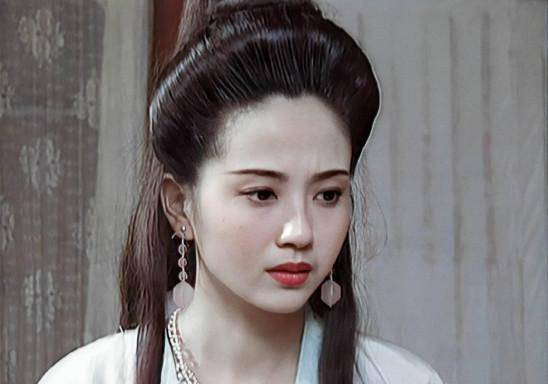 白菜"一角的成功,给陶慧敏的角色都与温柔贤惠挂钩,比如《妙善公主》