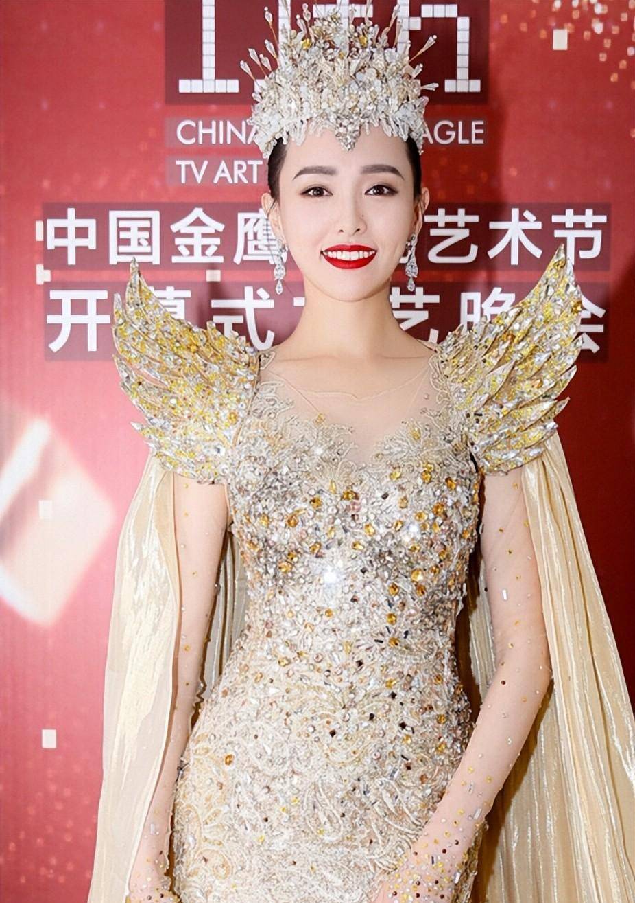 2022金鹰女神:杨紫获奖众望所归,露思内定只是套路_作品_人气_观众