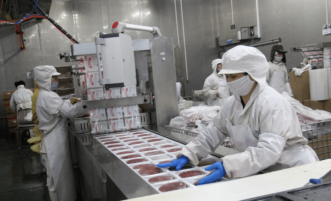 恒都农业牛肉加工位于水天坪工业园内的麻辣鸡产业园项目,规划占地60