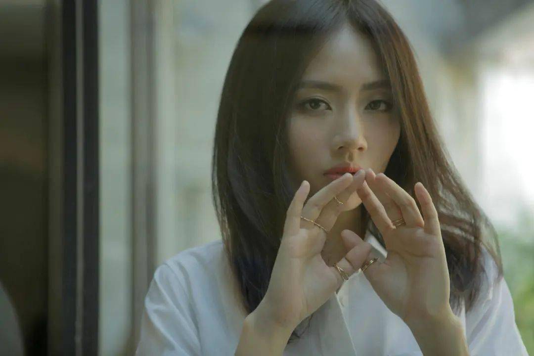 有些人或许会说是从09快女开始,也许是从更早的《我爱记歌词》.