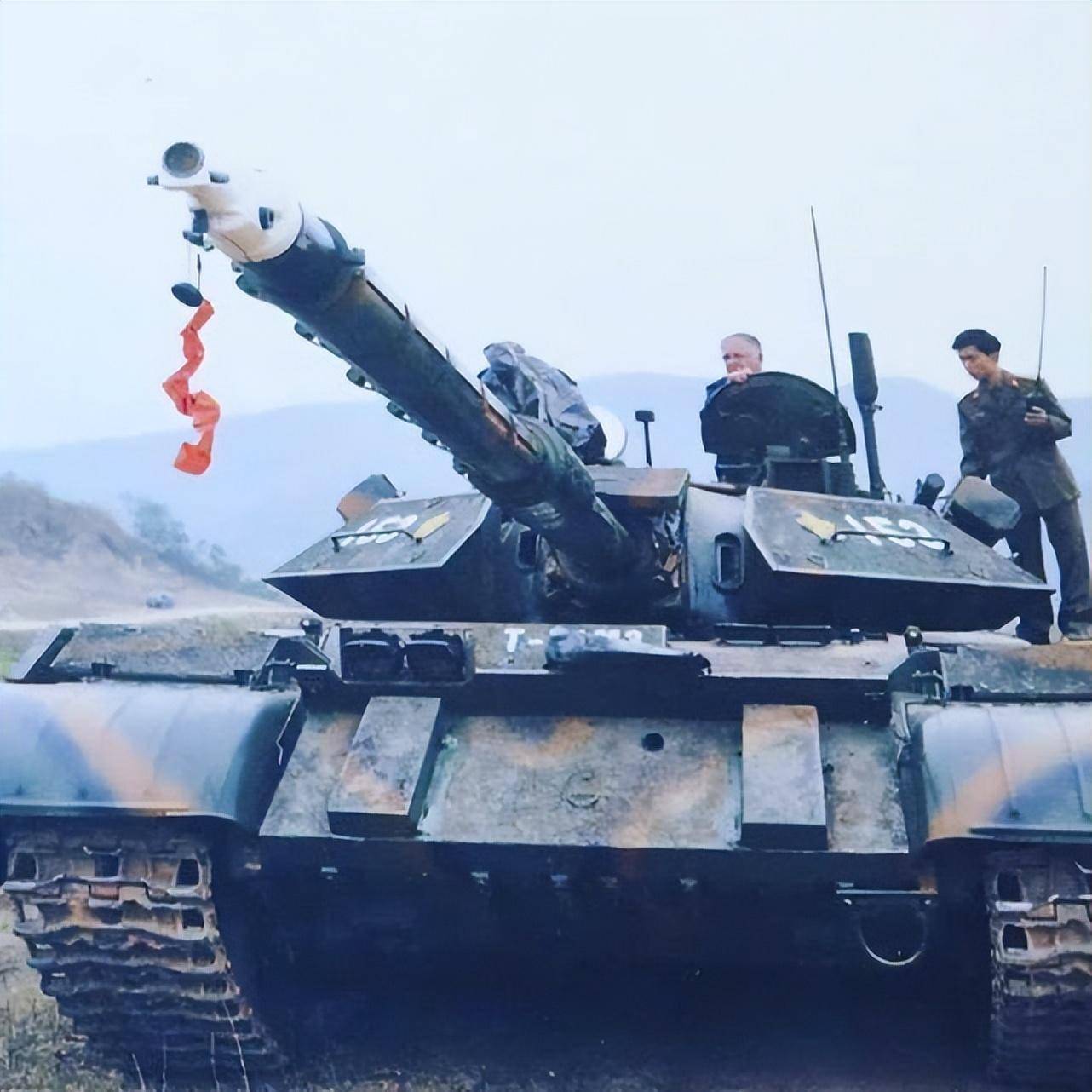 M3型90毫米火炮图片