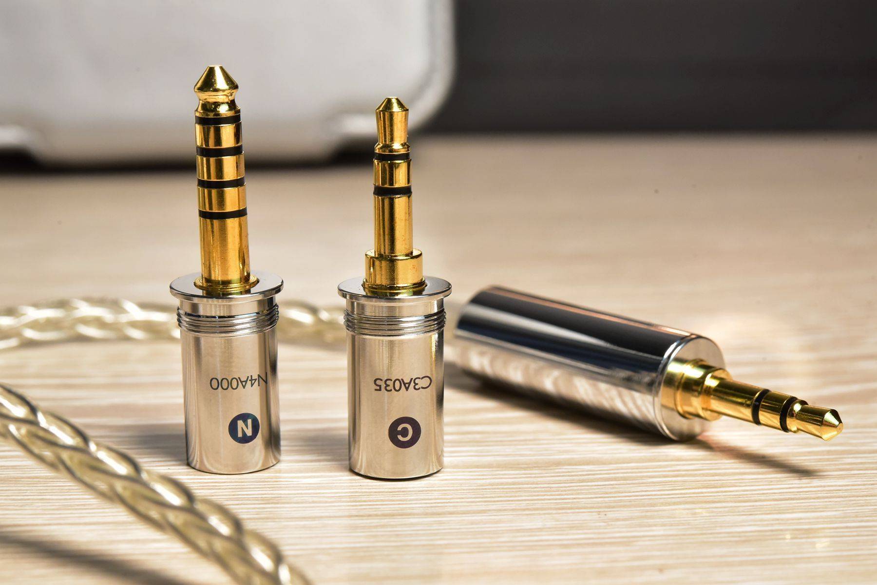 年度惊喜之作,它为国产动圈耳机正名!兴戈EA2000评测