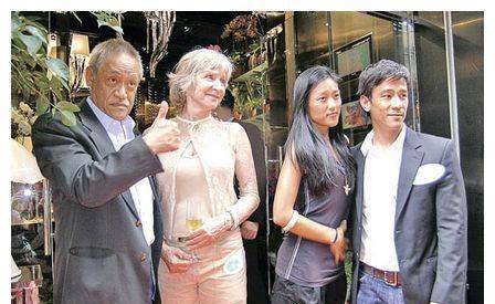 "搞笑大师"吴耀汉,老婆皆是洋妞,儿子生日收大礼_吴嘉龙_女儿_不争气