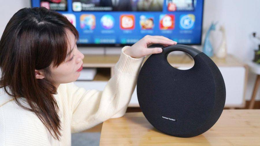 哈曼卡顿ONYX STUDIO 6蓝牙音箱评测：桌面音箱的不二之选