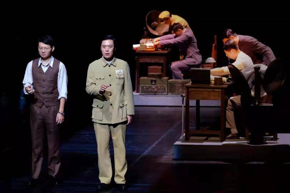 演员吴彼:我想成角儿_戏剧_话剧_喜剧