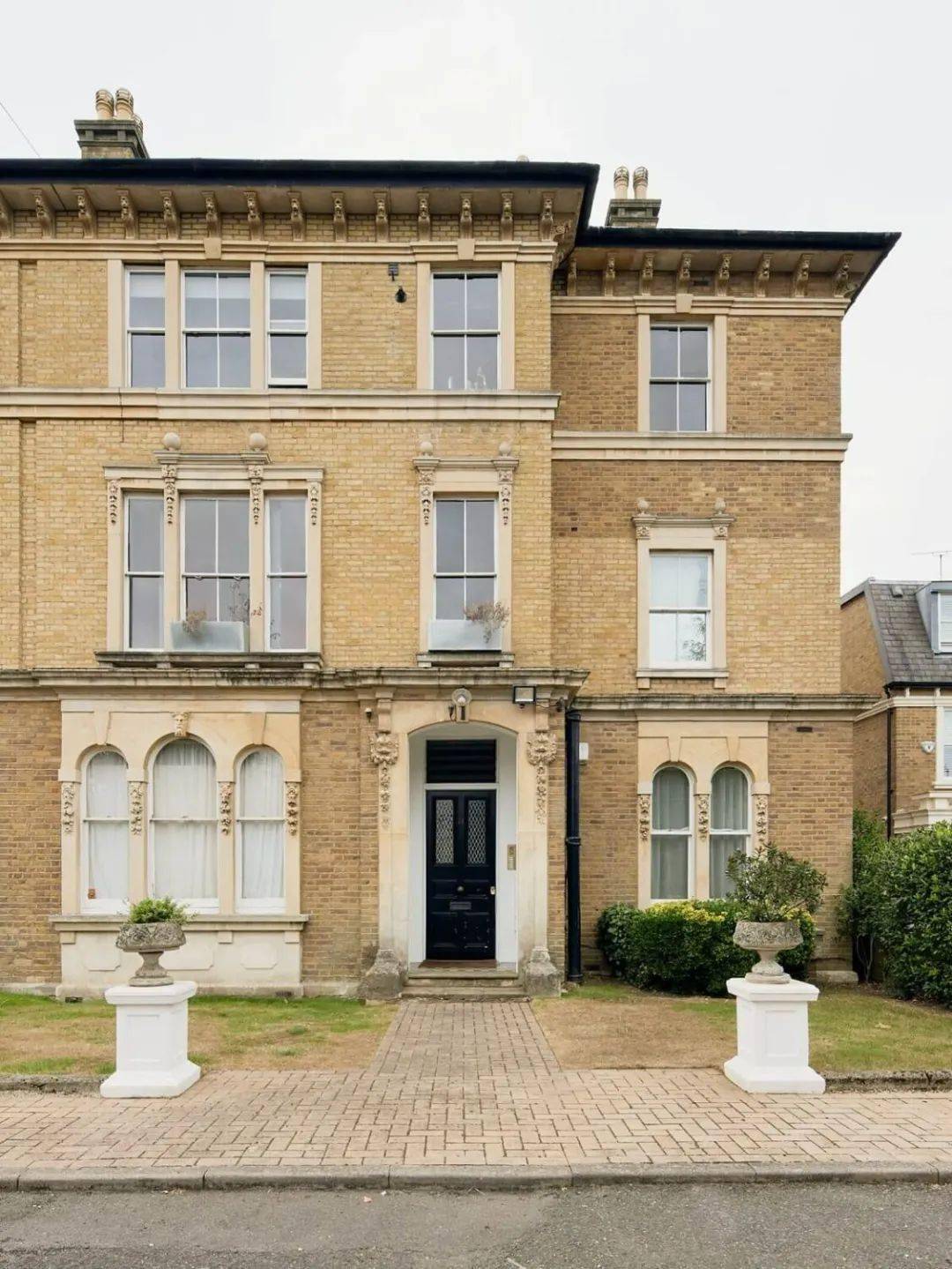 世界的好室|温暖而迷人的意大利风格别墅_com_科普斯_伦敦