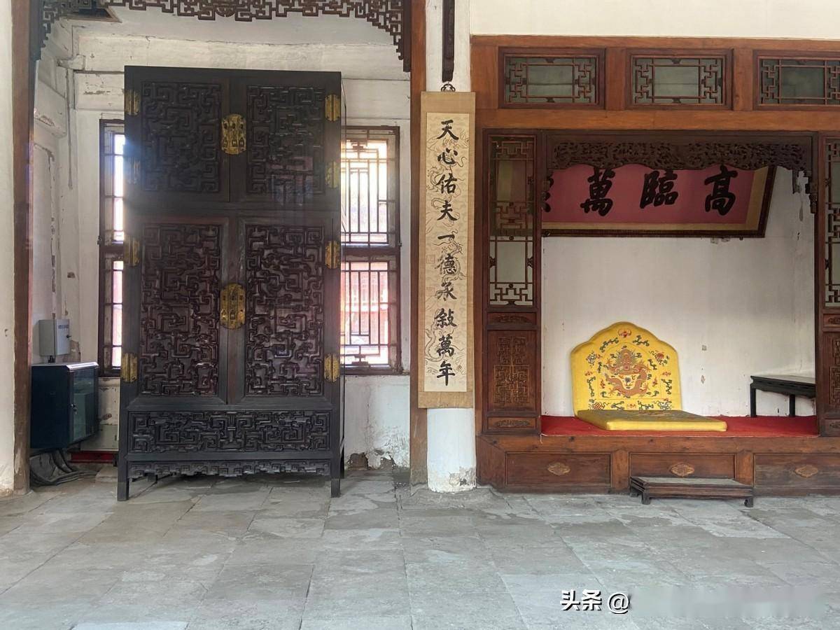 沈阳故宫:寝宫都是"老破小"_海兰珠_皇帝_宫殿