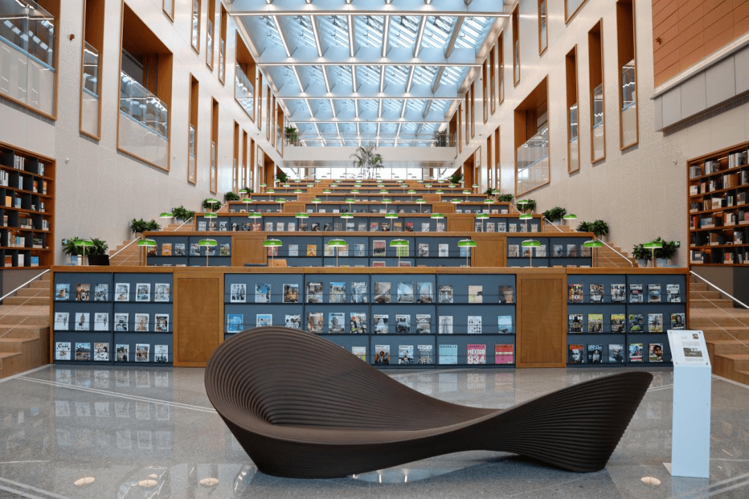 上外贤达学院图文信息中心落成开放_智慧_空间_上海