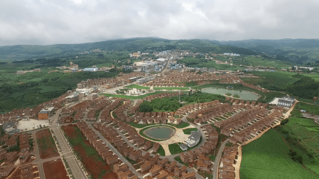 弥勒东山镇:乡村振兴蓝图,这样绘就!_发展_群众_社区