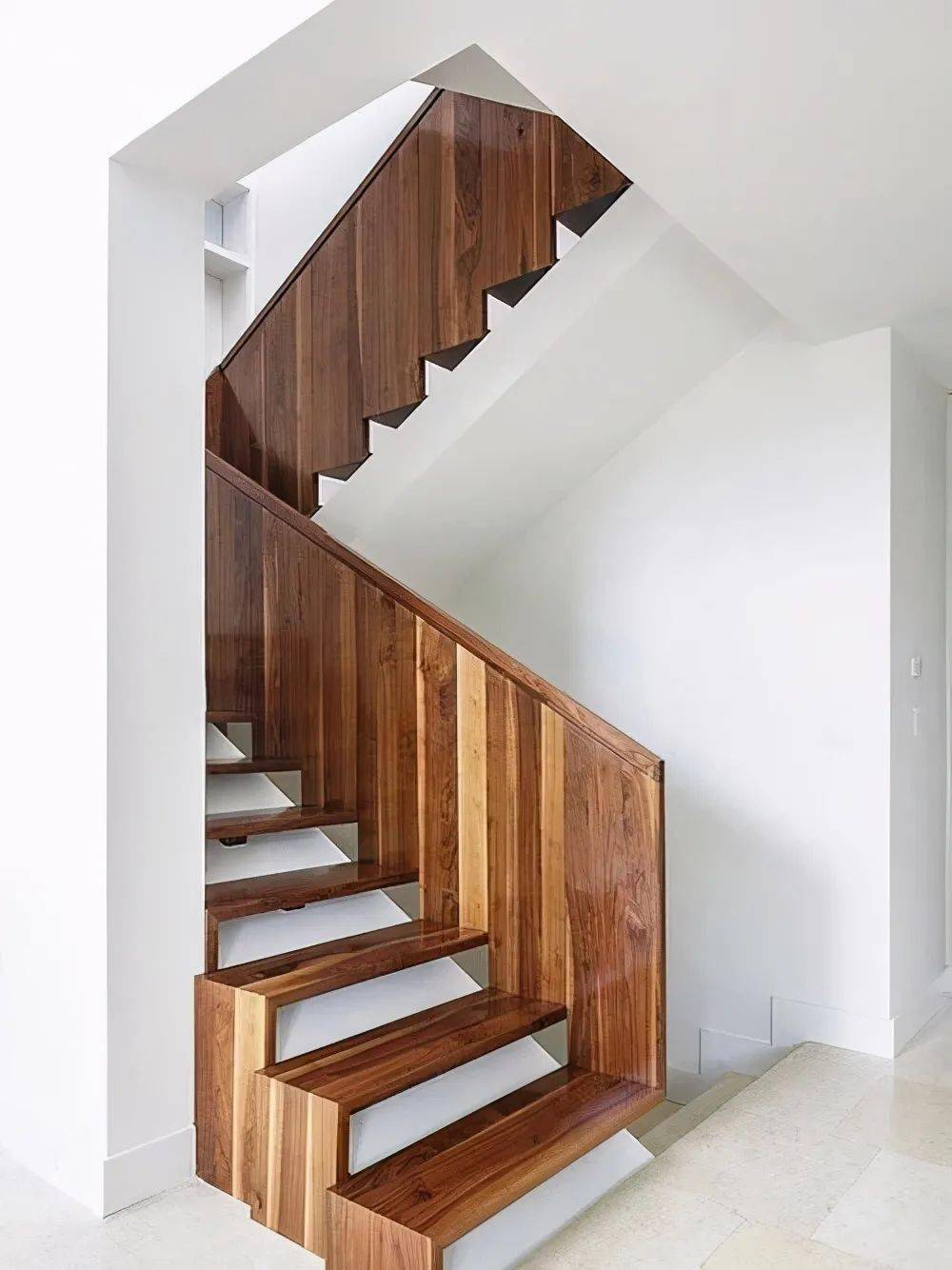 成也楼梯,败也楼梯,复式楼照着这5个样式选,何愁不好看!