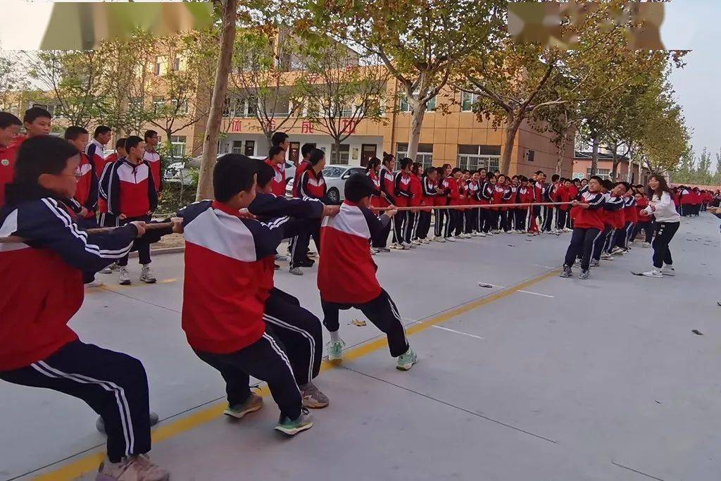 【校园短讯】万善中学举行拔河比赛_班级_参赛_冠县