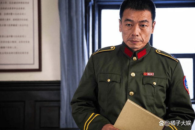 王挺：38岁替父还债，与初恋离婚后无人问津，真正硬汉子！_时候_父亲_生活