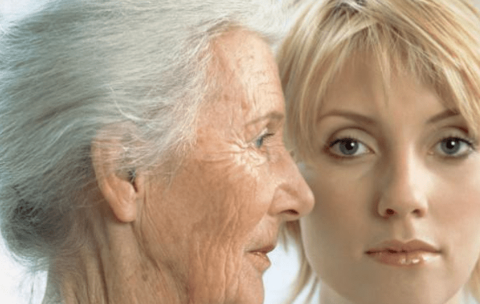 "抗衰老"的5大好习惯,梳头垫底睡午觉排第4,榜首实至名归_更年期_人体