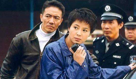 剧情简介:2《闯关东(朱开山)该剧讲述了革命军人李云龙经历了