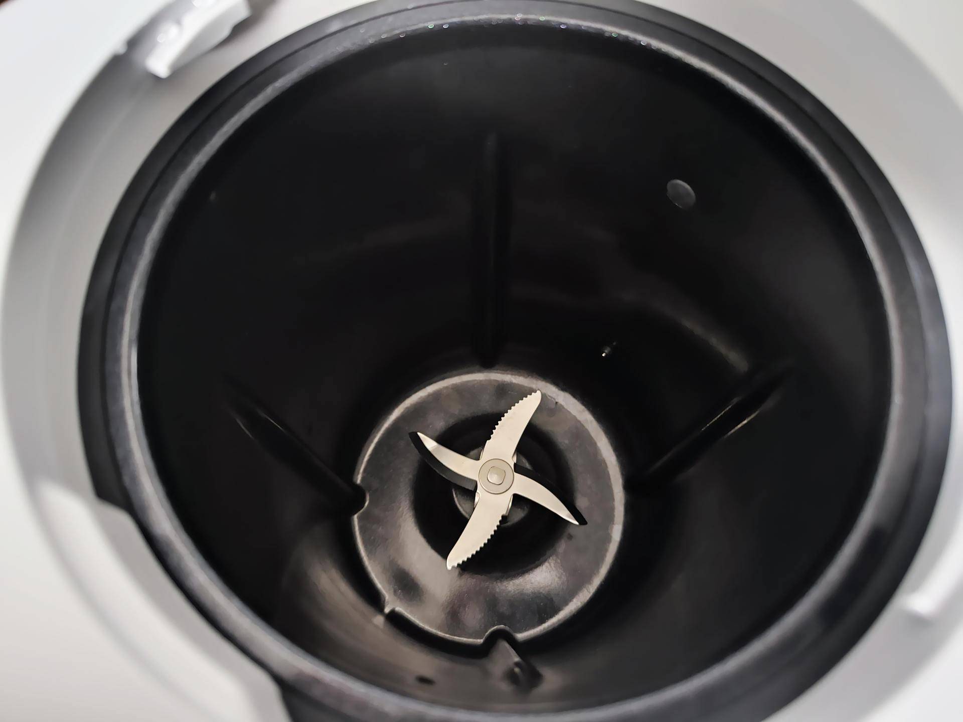 全自动不用手洗,还支持远程控制,小米米家智能破壁料理机评测