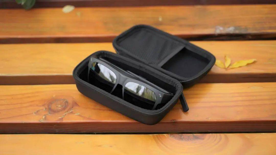 雷鸟 Air 1S 体验评测:不仅仅是懒人神器,更是全场景的随身「巨幕」