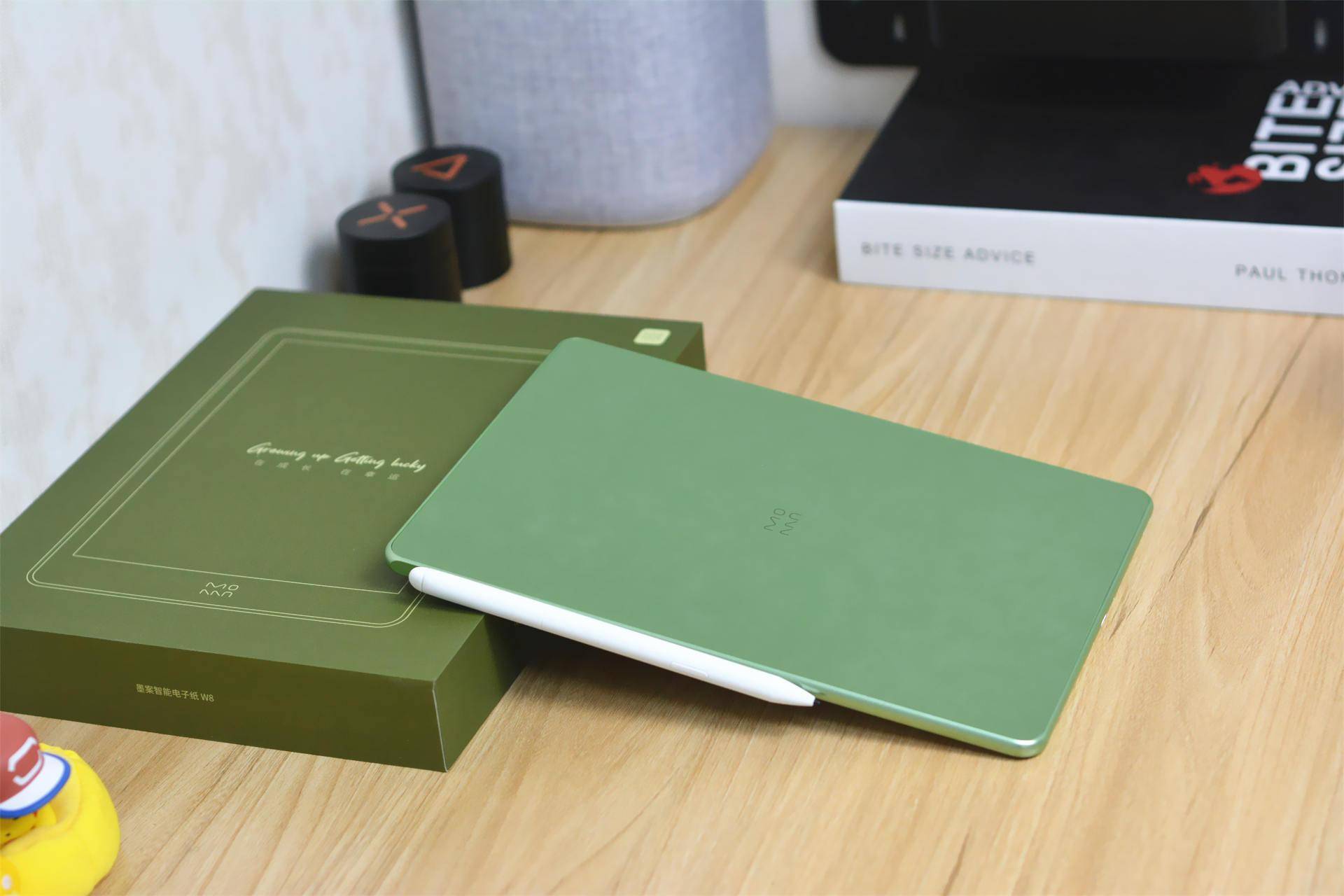 小米生态链墨案电子纸评测:10英寸墨水屏,还支持多应用分屏