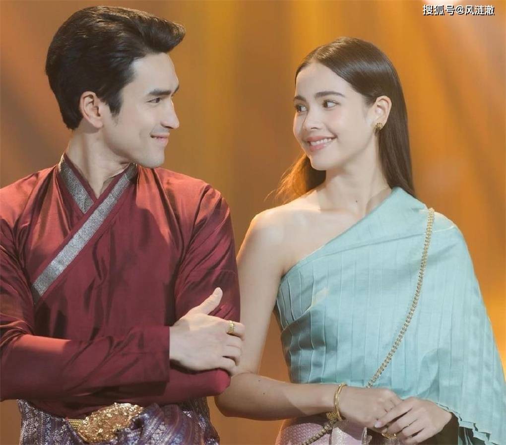 国民情侣nadech和yaya专访,首次公开恋爱过程,比偶像剧还要甜_金娜丽