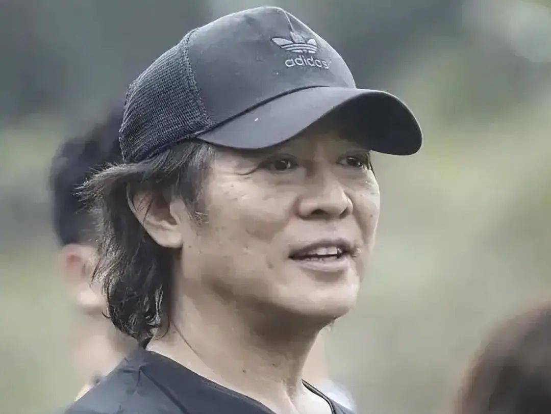李連杰國外養病不再病懨懨,去拉薩朝聖被疑命不久矣 3 37673714099a424680a63a6a8ffddb56