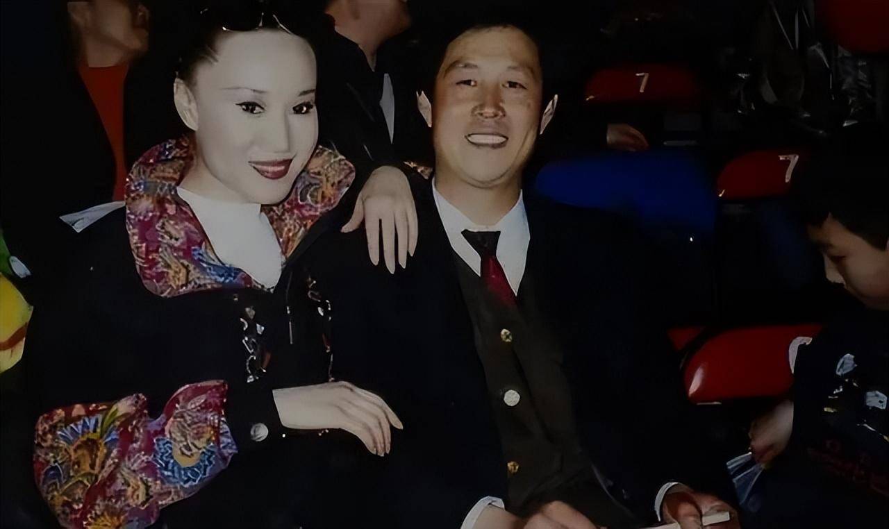 健美女皇马华,41岁事业巅峰期突然逝世,死前身上红紫斑痕似疑点