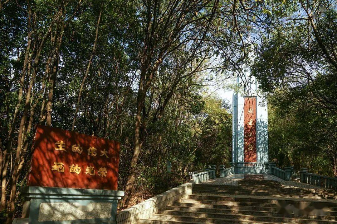 鄱阳:芝山公园 · 永福寺塔