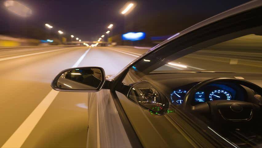 夜间如何行车才安全?老手慷慨解囊,学会这几招行车技巧_搜狐汽车_搜狐网