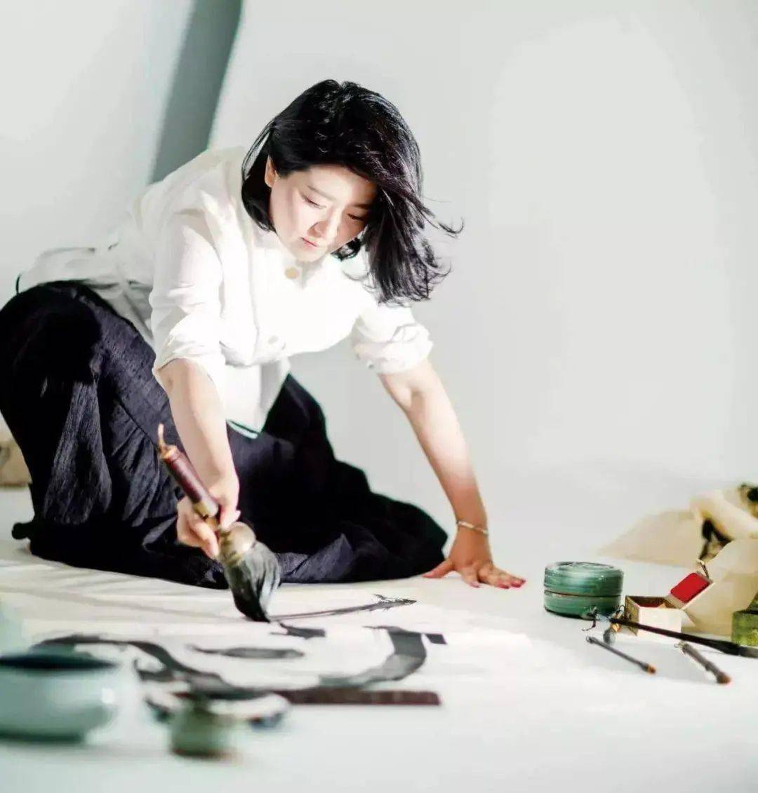 美女书法家许静仗剑江湖,书写宗师之路,大写意武侠_作品_行书_线条