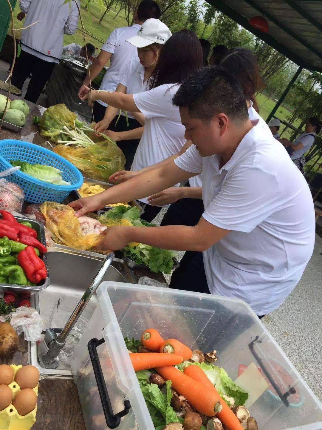 垂钓、赏花、游乐……秋游好处所来啦！