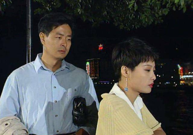 《英雄无悔》高天生命中的三个女人,为什么我独爱的就是她_舒月_回南