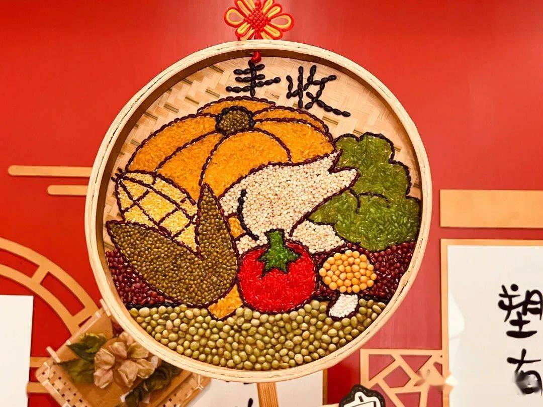 深秋环创欣赏 | 200 幼儿园"五谷丰登"环创