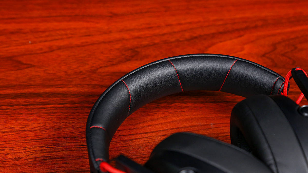 美加狮P.I.L.O.T.5游戏耳机评测:听音辩位好选择