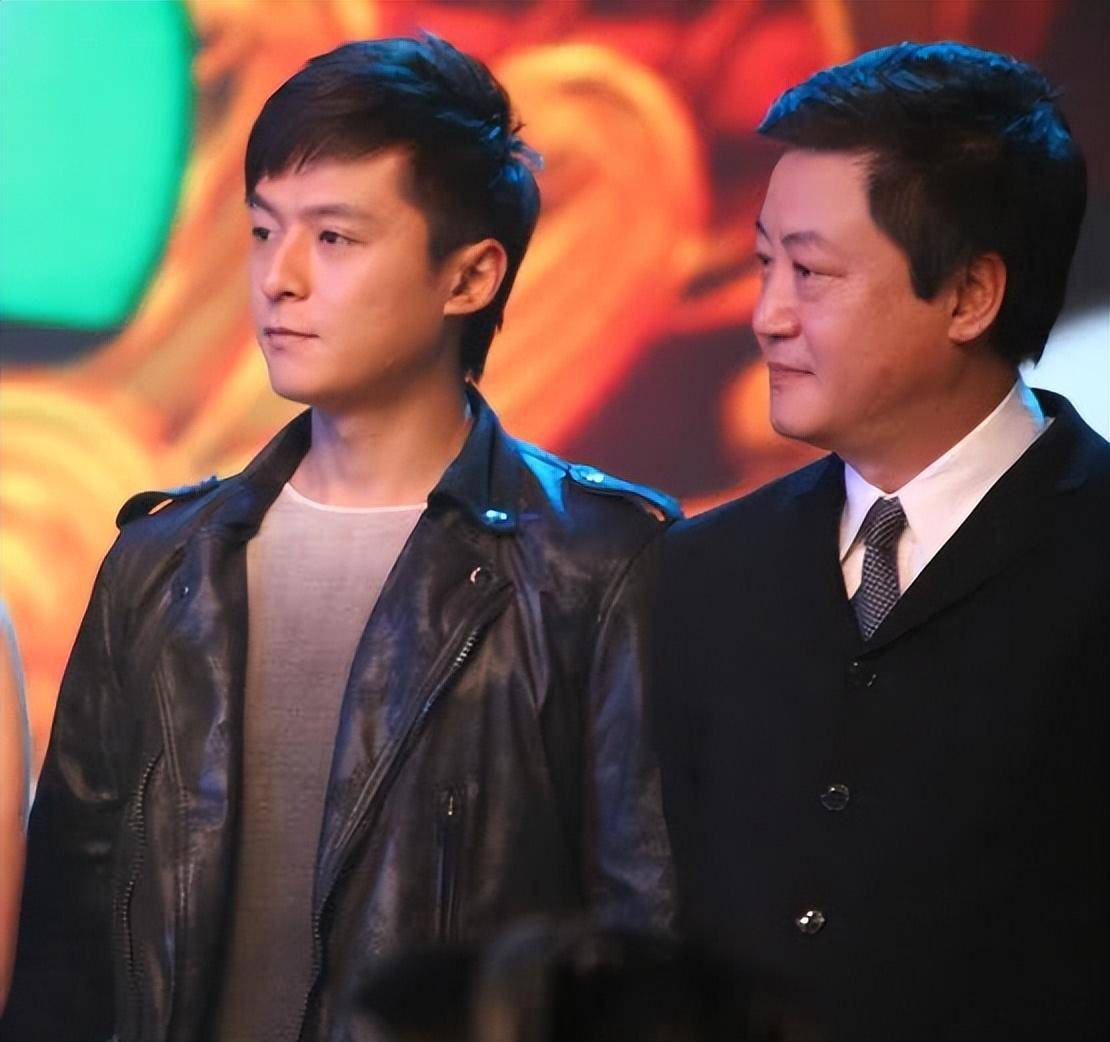 所以,当这么大的主教练向周伟川发出邀请时,周伟川