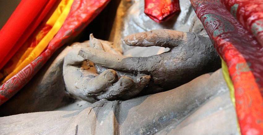 山西绵山"最神秘"的寺庙,里有罕见"肉身佛像",却少为人知_正果_真容