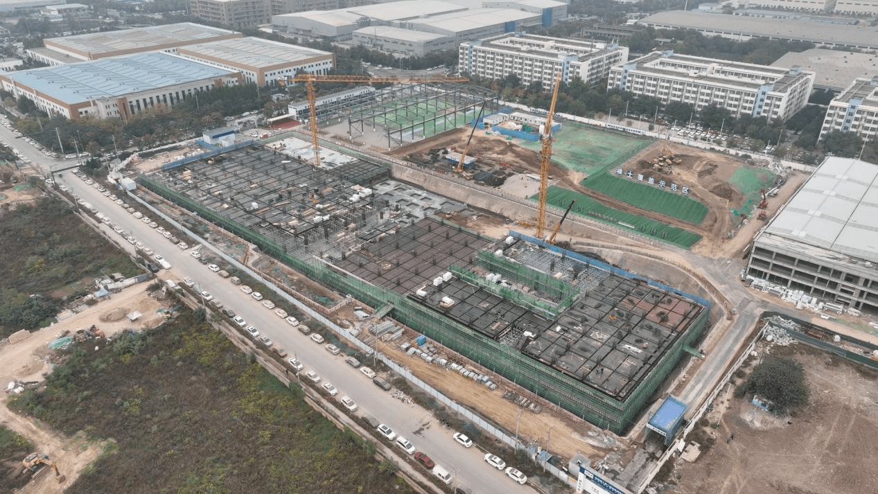 西安高新区:全力保障项目建设 经济发展动能强劲_投资_施工_计划