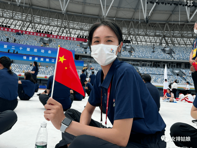 女排最美自由人陈展,迎32岁生日,依旧优雅美丽,最新职业曝光!