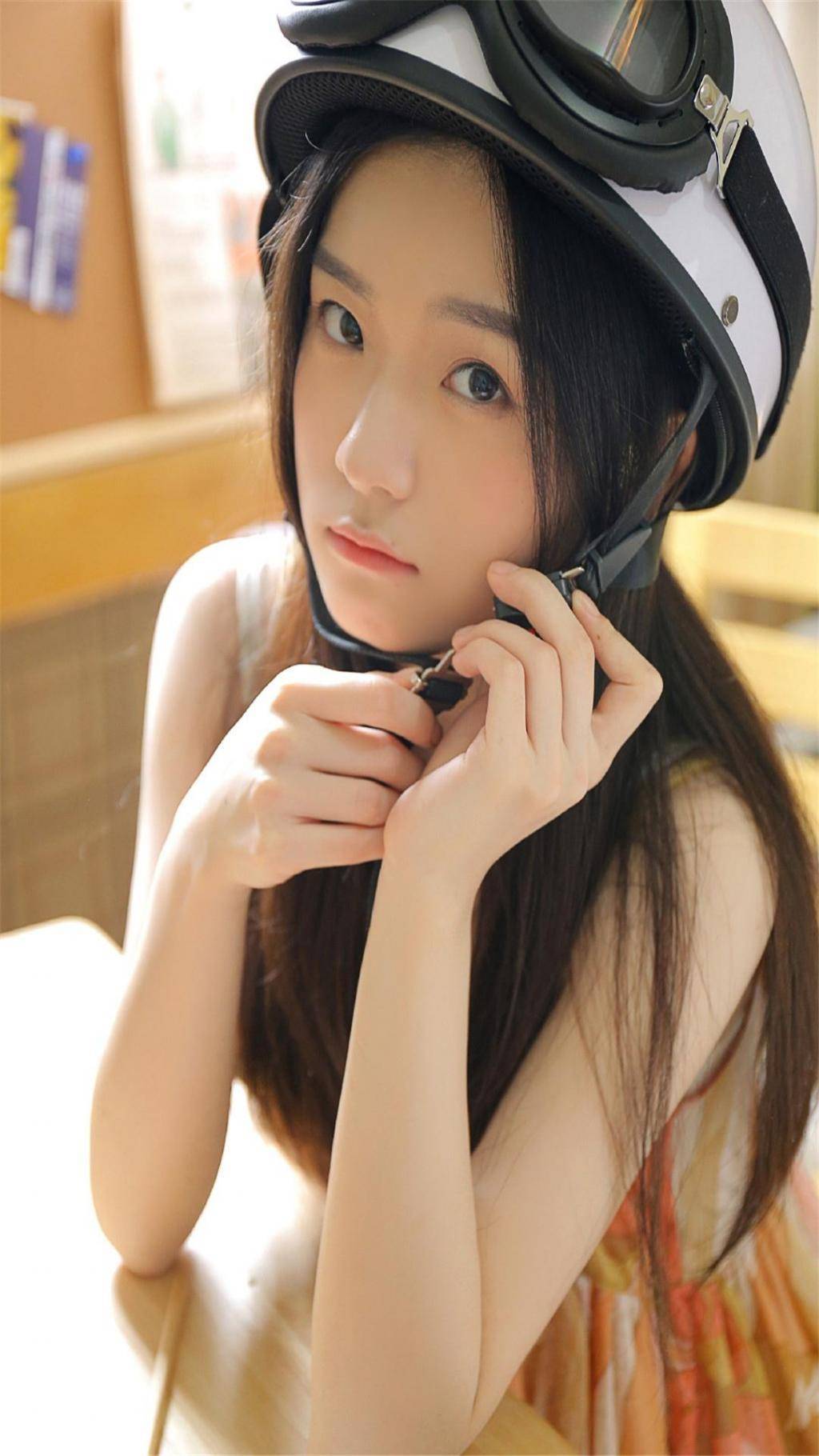ŮAV88Ӣչ볬ǿĴLOL?ƬԴ