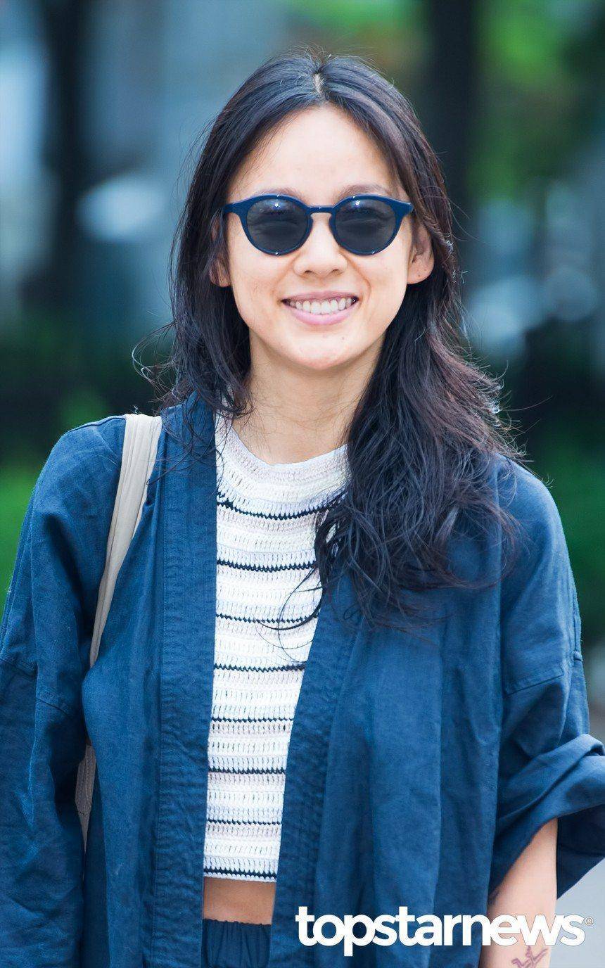 国外演艺界里,只有李孝利,金钟国两人达成这项超高荣誉纪录_大奖_this