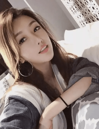 王思聪和孙一宁的前前后后，以及他征服的15位女网红