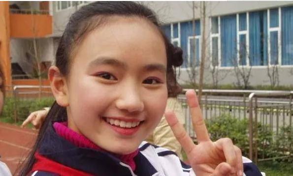 高考633分上清华,娱乐圈唯一的清华童星,如今现状令人羡慕_叶子_女孩