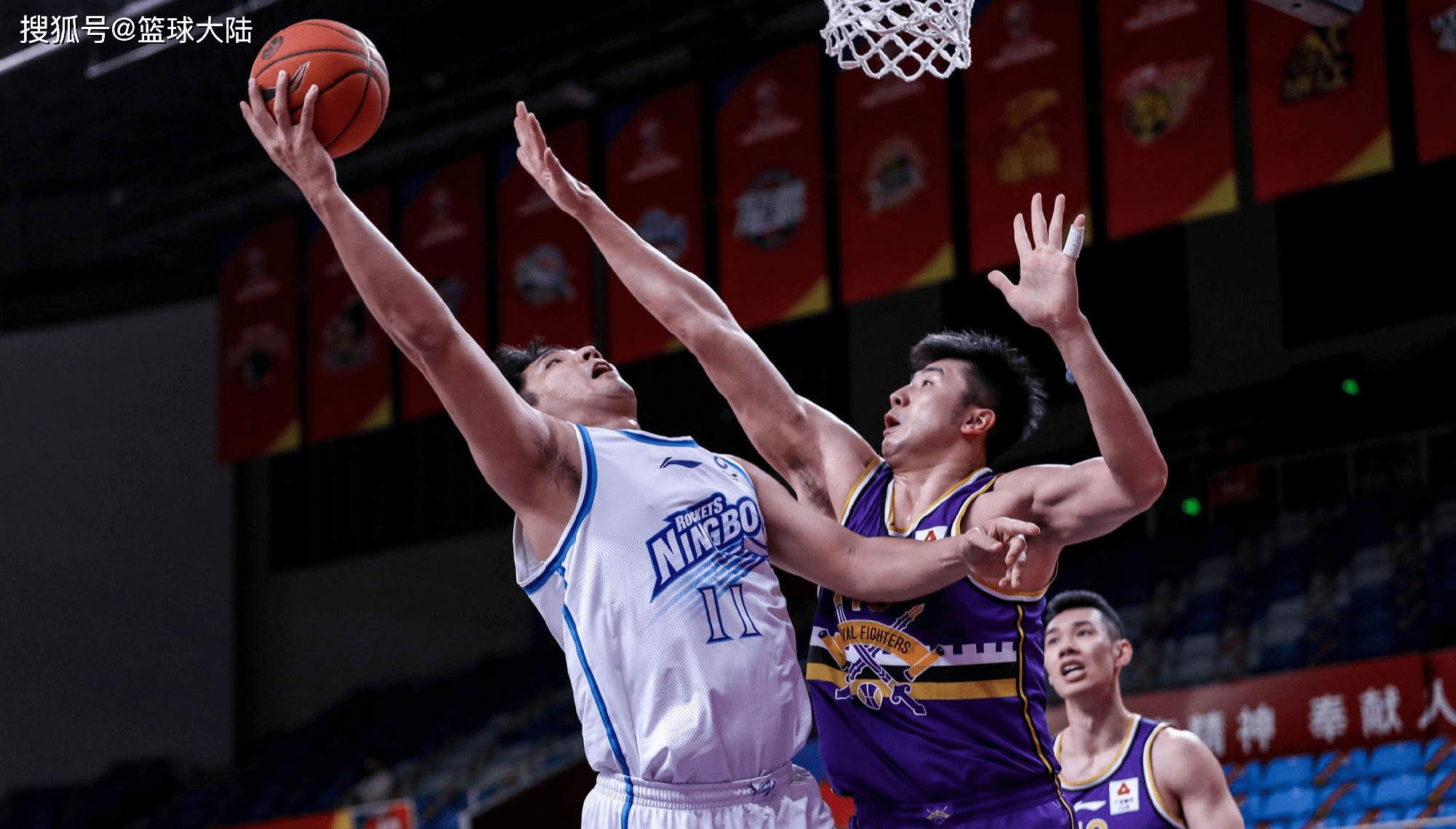 曝孙桐林离开北控!拿4年顶薪太幸运,或告别cba_的合同_球员_赛季