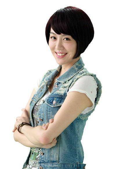 她是宋丹丹的干女儿:长的文静甜美,就是爱整容?_姜妍_干妈_时候