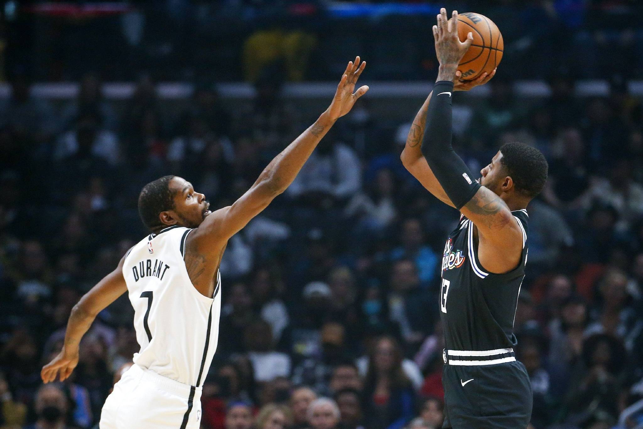 篮球——nba常规赛:篮网胜快船_新华社_比赛_保罗·乔治