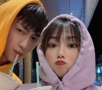 情侣kiss,男票从不"亲"3个地方,摆明没东西,丫头长点心_时候_手背