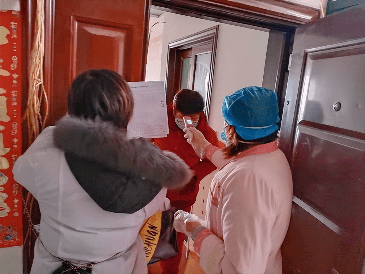 因为疫情的原因被封在家里,你们每天是怎么度过的?