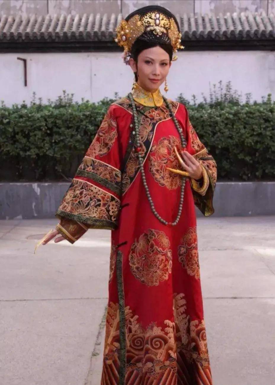 鹂妃安鹂容,她的封妃,是皇后对她的挤压,是甄嬛对她的诛心_安陵容