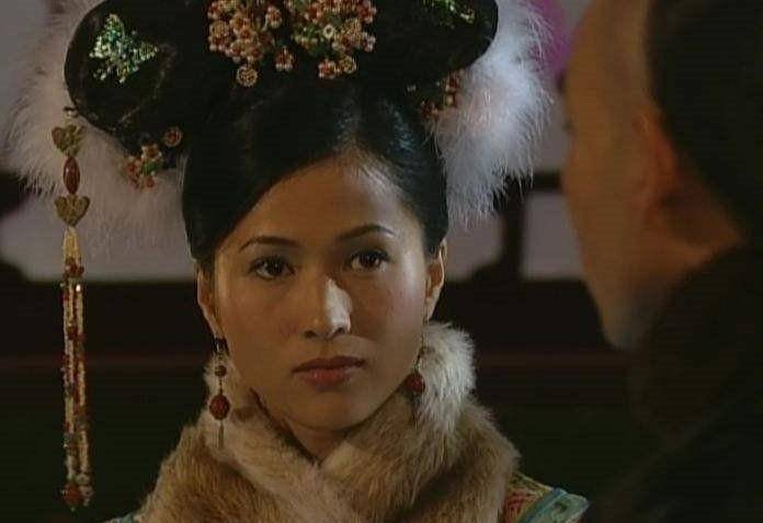 《金枝欲孽》纳兰福雅∣谁都身不由己,所以我更钦佩"执着我心"_白杨