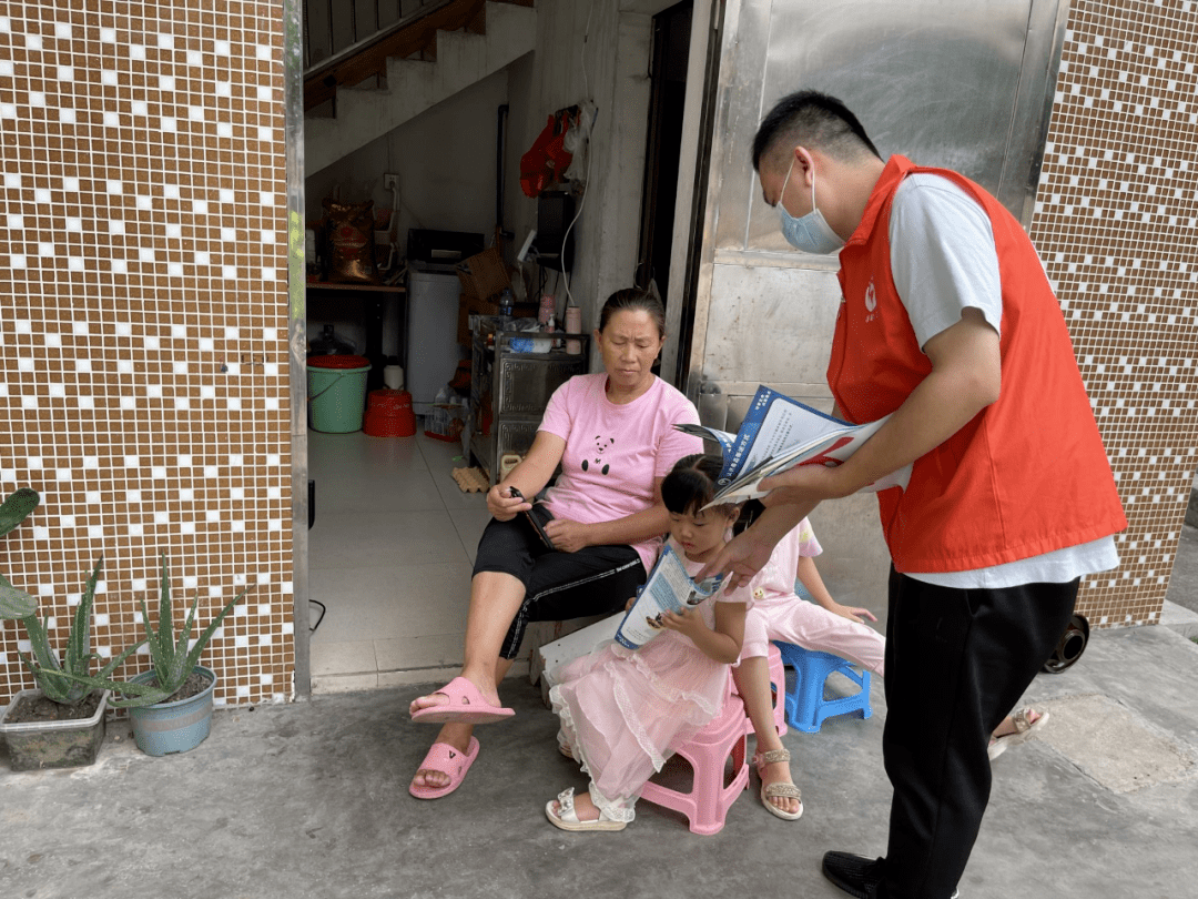 【佛冈石角】联合冈田村委会到联三村开展禁毒宣传活动_村民_毒品